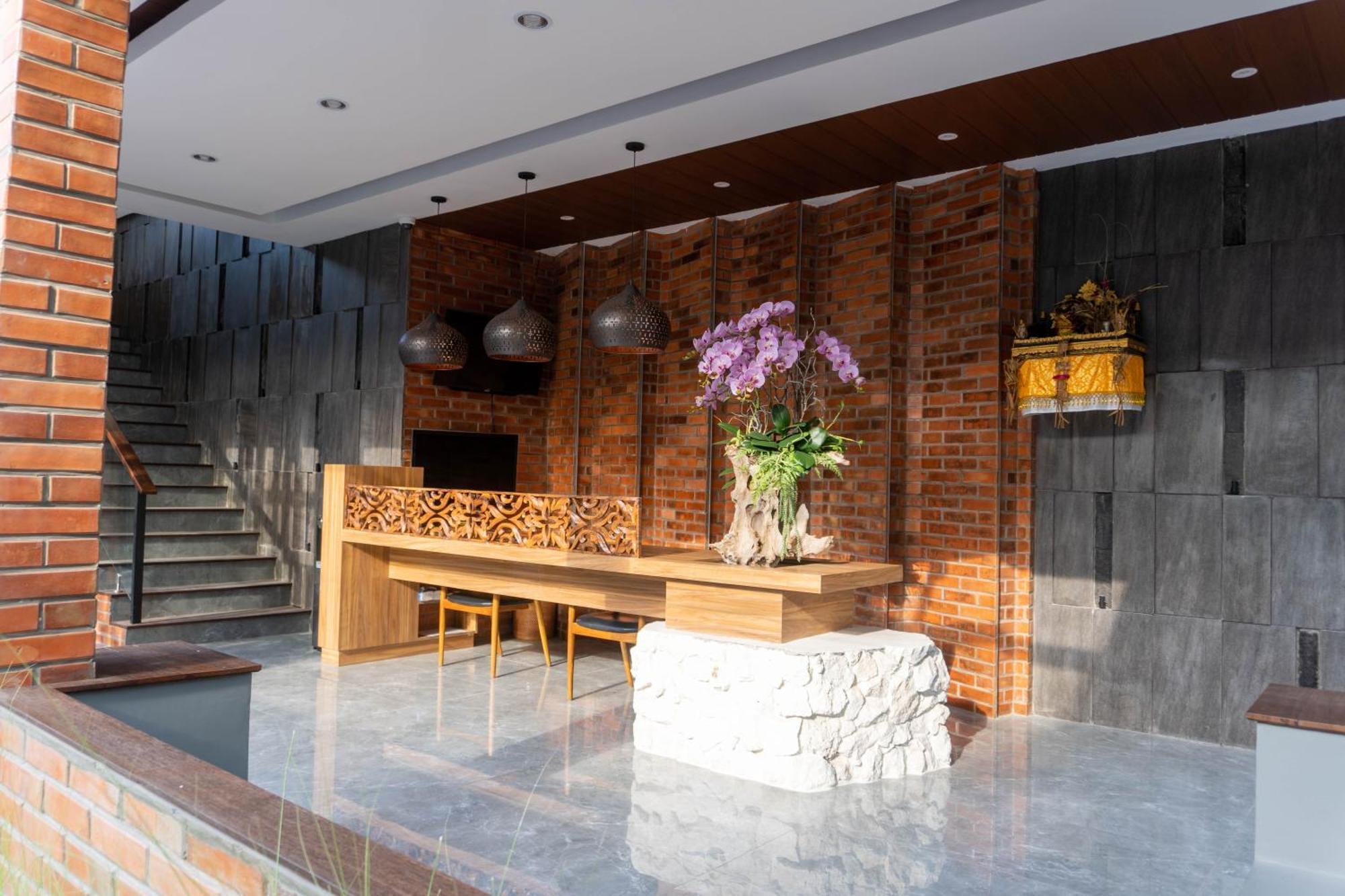 ราบัสตา กูตา เรสซิเดนซ์ Hotel ภายนอก รูปภาพ