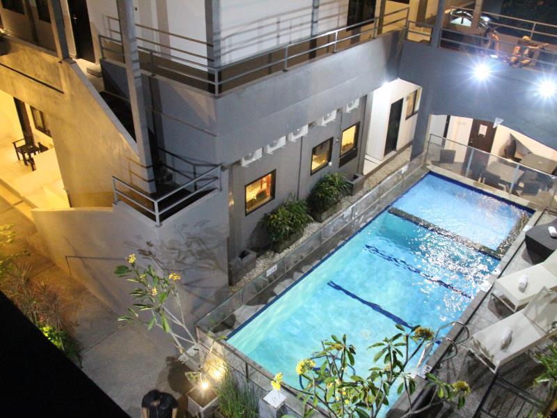 ราบัสตา กูตา เรสซิเดนซ์ Hotel ภายนอก รูปภาพ